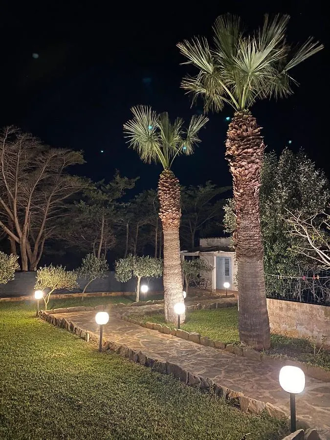 Villa Giulia 산비토로카포 펜션